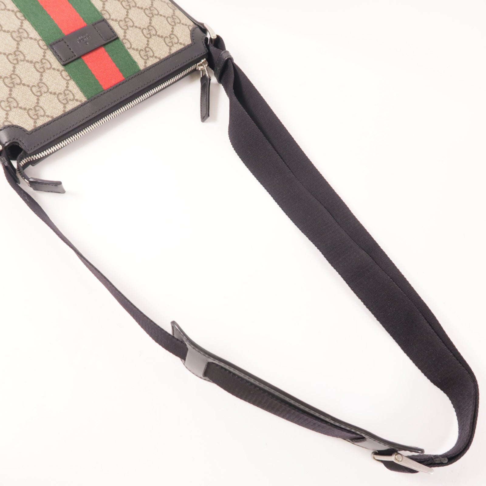 GUCCI 塗層帆布Shoulder Bag銀扣肩背袋