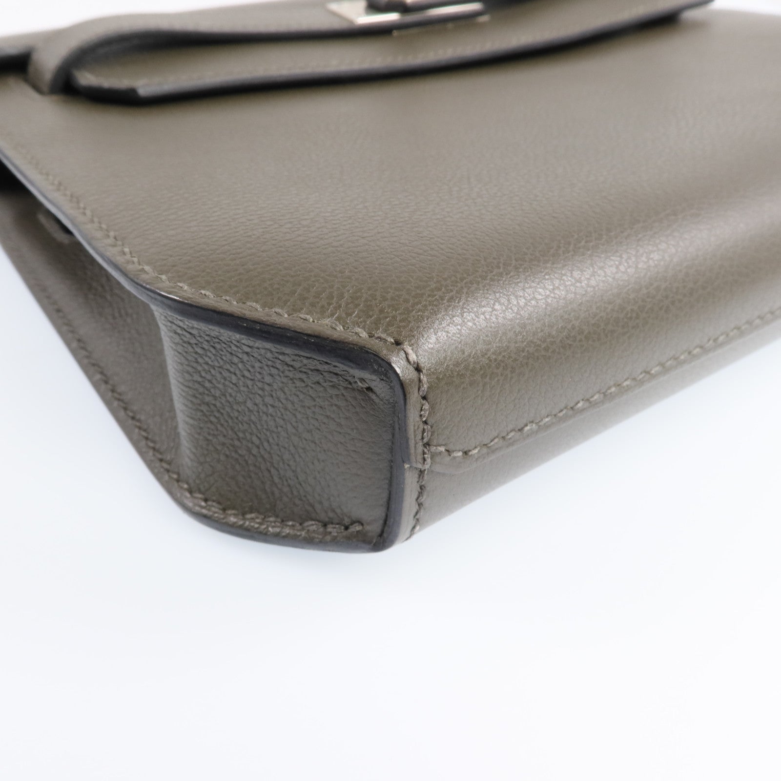HERMES Evercolor皮革Kelly Depeches 25銀扣手拿包Vert Maquies