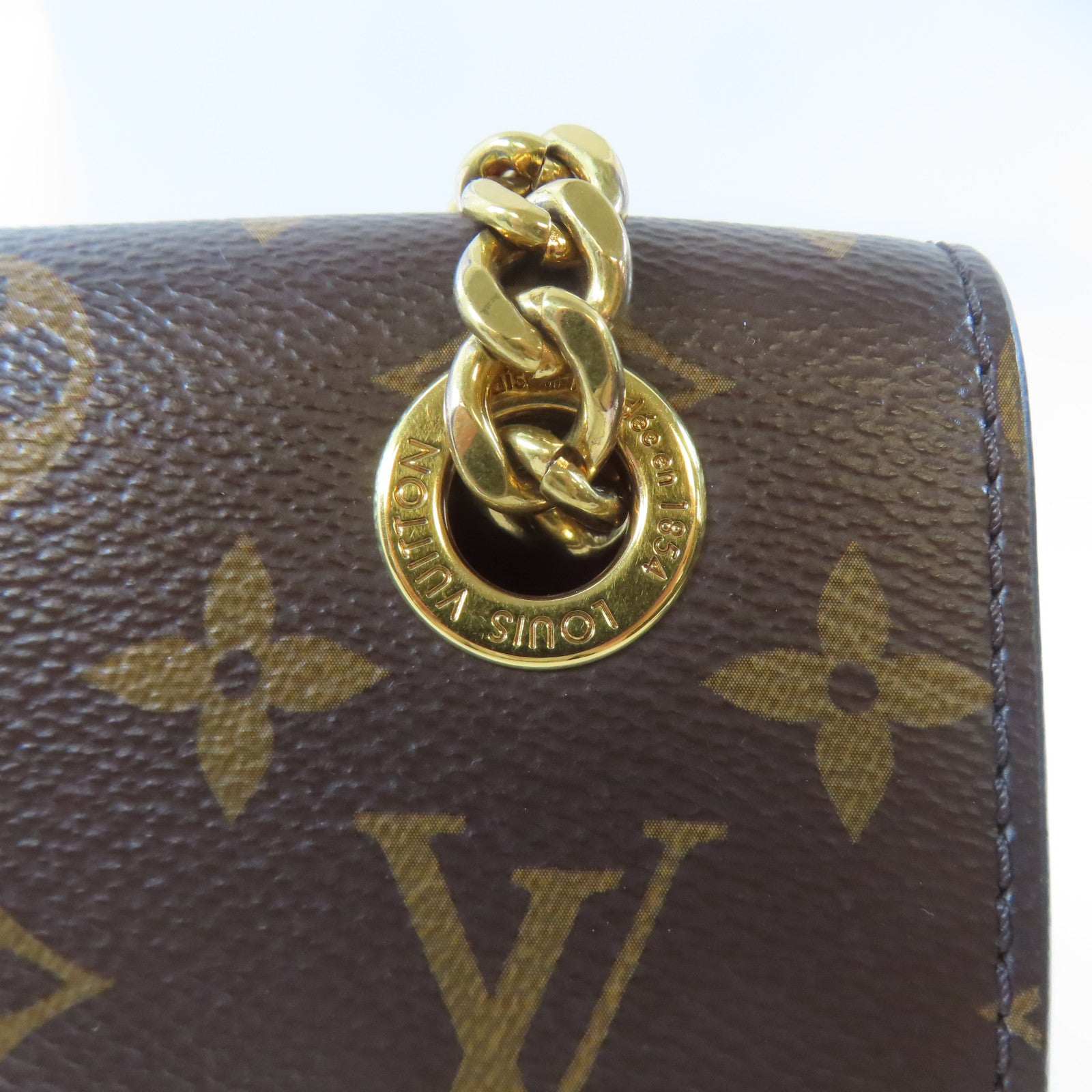 LOUIS VUITTON Monogram Passy Bag金扣鏈帶肩背袋啡色