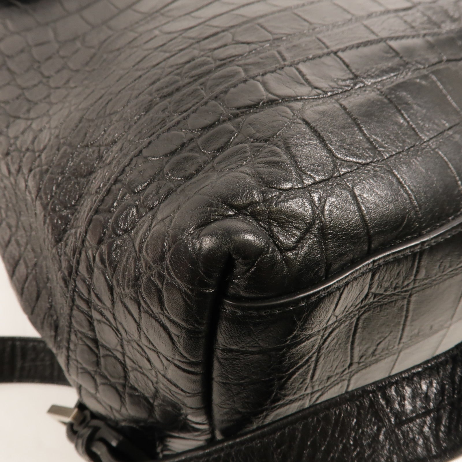 SAINT LAURENT 牛皮皮革Sac de Jour Backpack背包