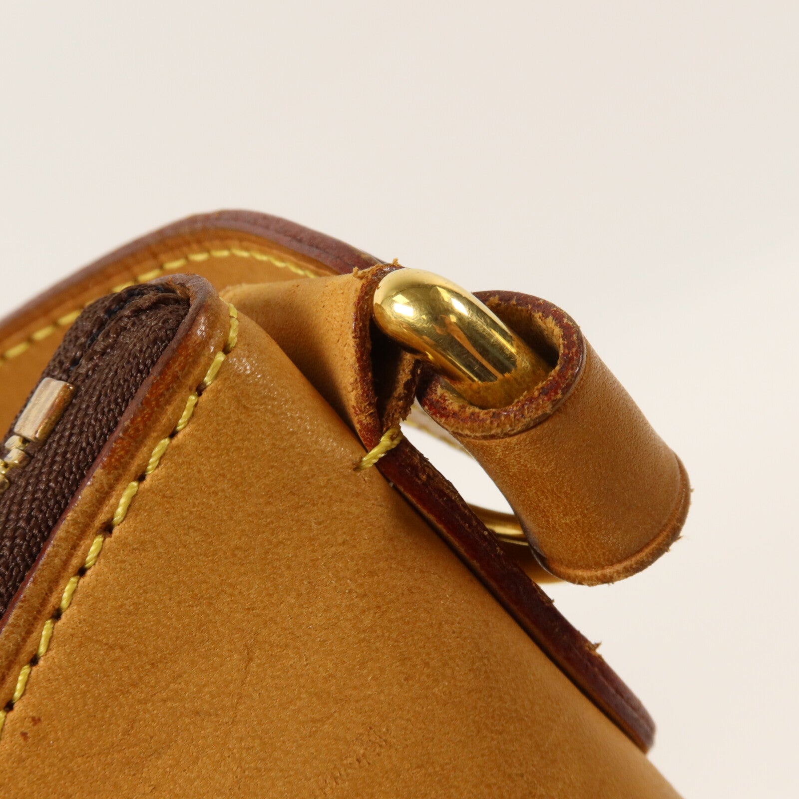 LOUIS VUITTON Monogram Thames PM肩背袋