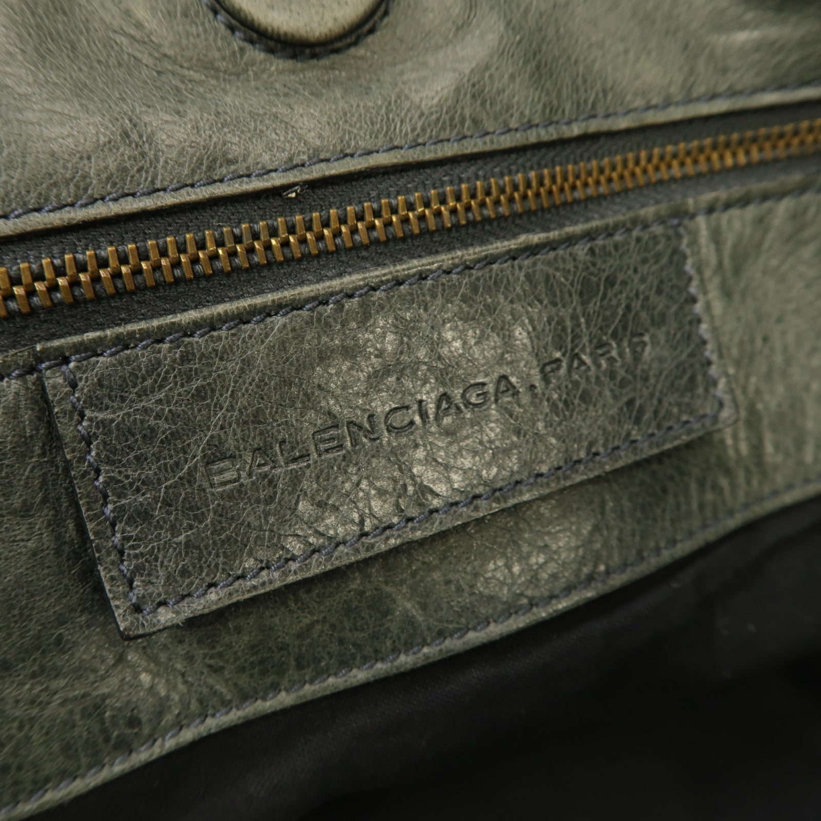 BALENCIAGA 【激減優惠】牛皮皮革The Sunday肩背袋灰色
