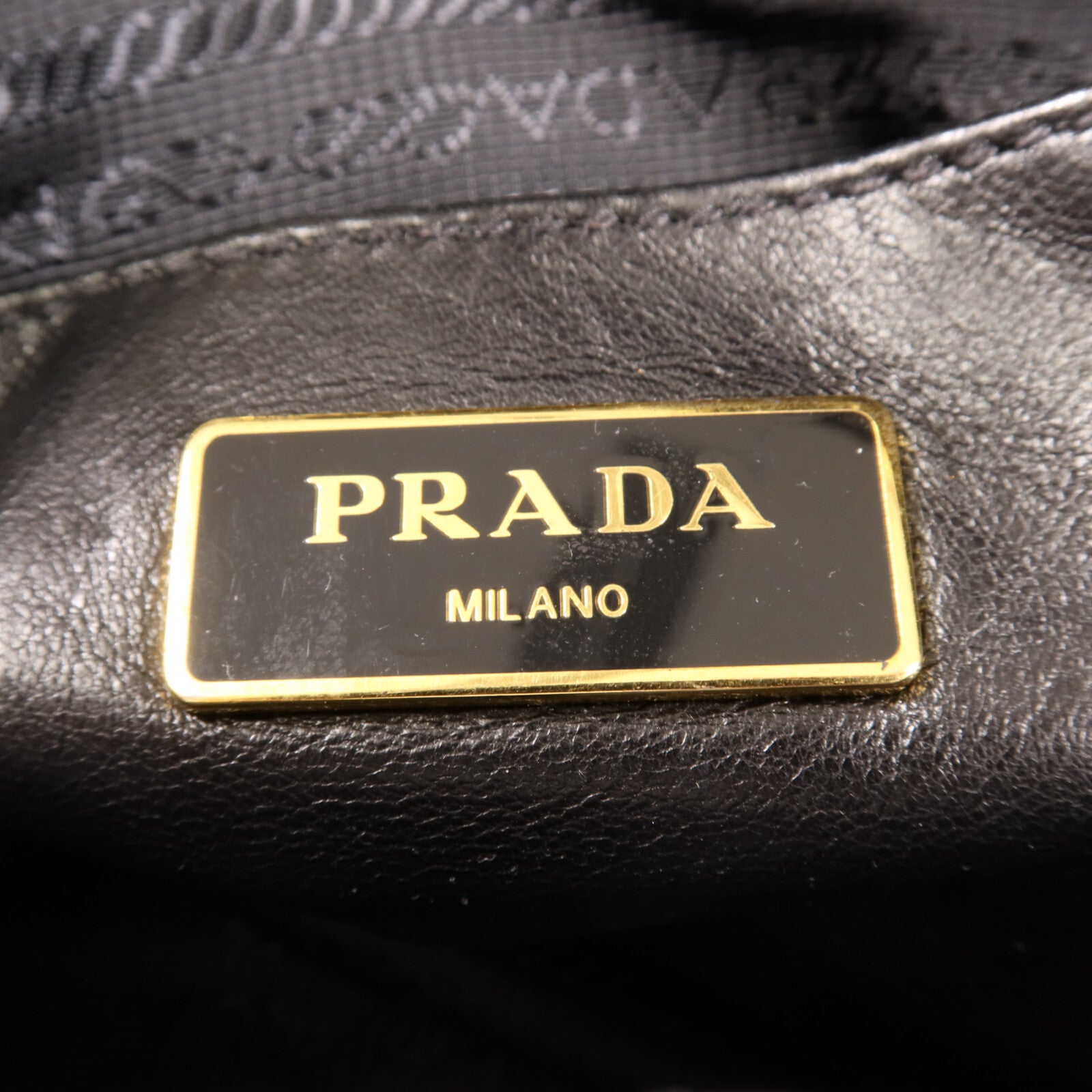 PRADA 尼龍Tessuto Gaufre金扣手挽肩背兩用袋
