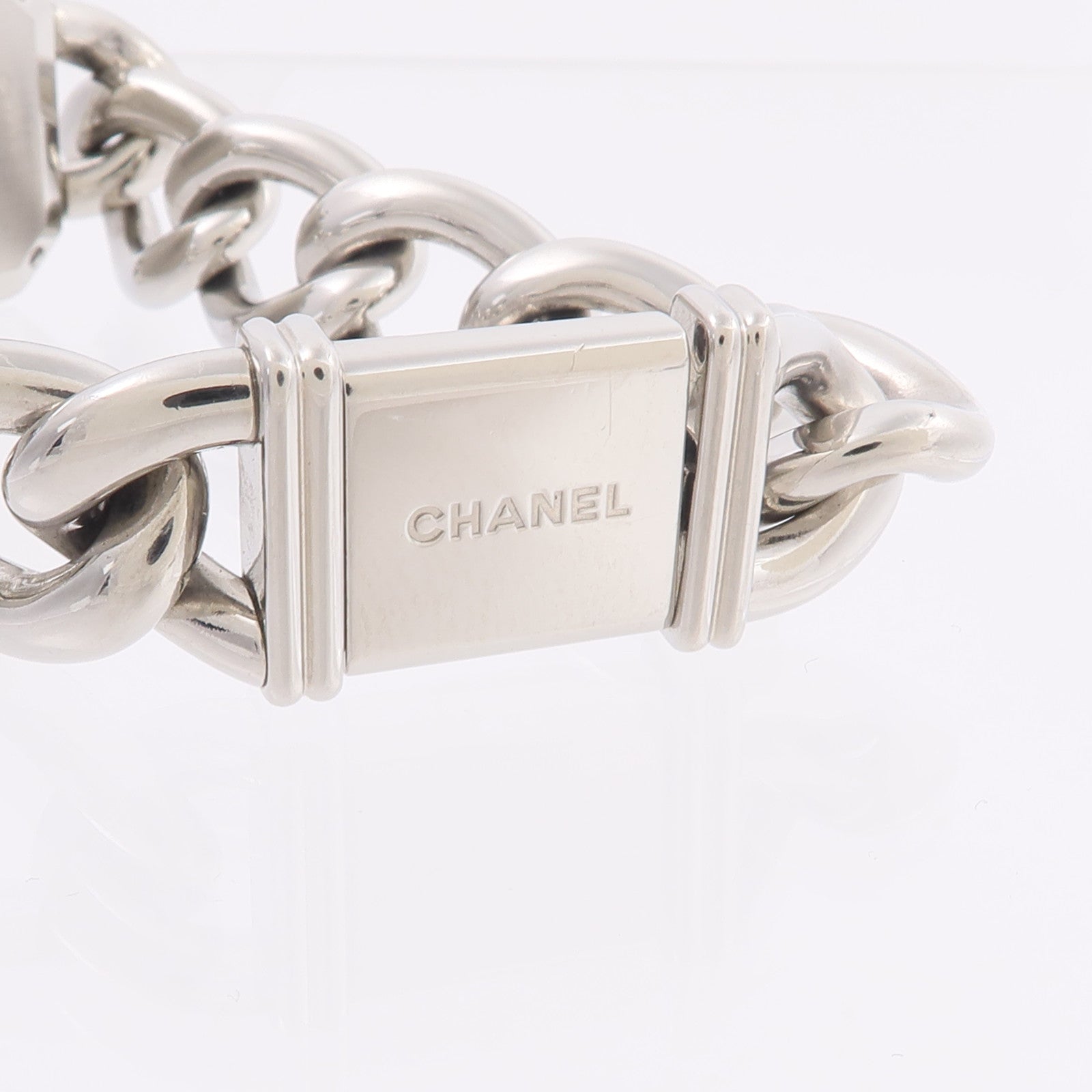 CHANEL Premiere M H0452