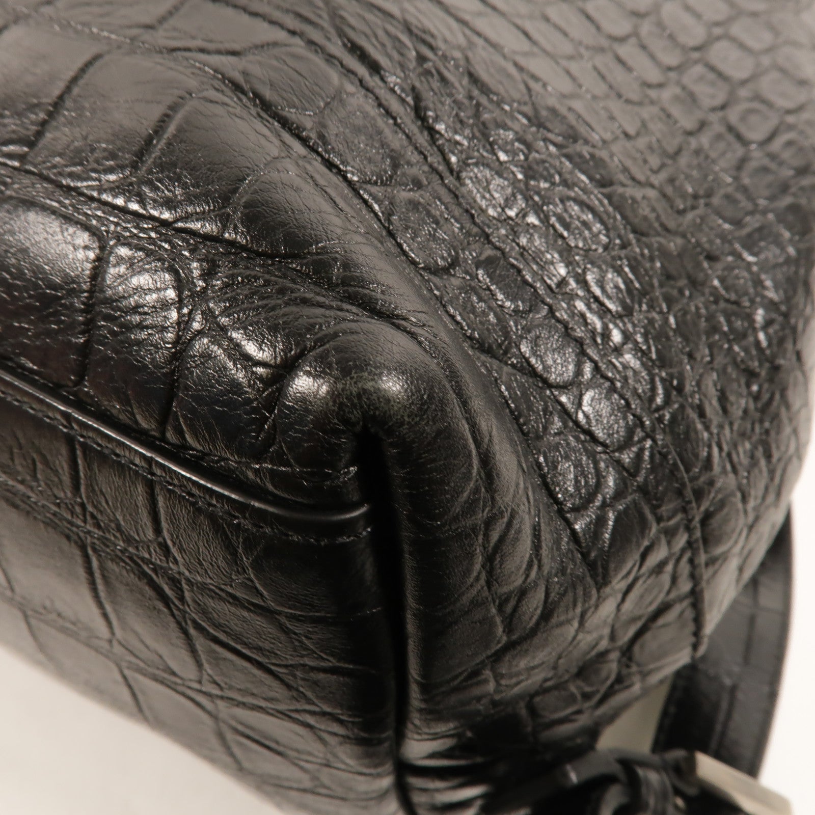 SAINT LAURENT 牛皮皮革Sac de Jour Backpack背包