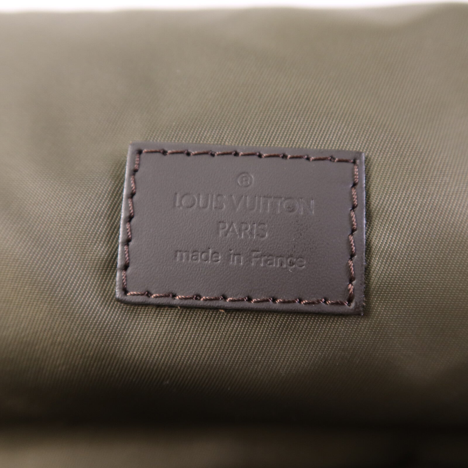 LOUIS VUITTON 【激減優惠】Damier Geant Petit Messager銀扣肩背袋