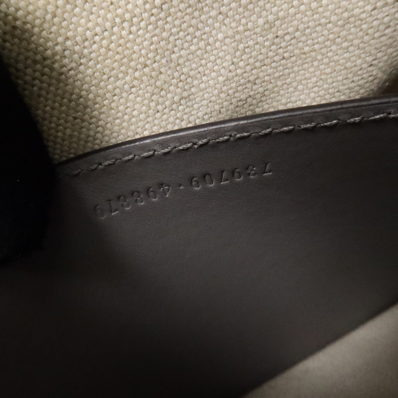 GUCCI 牛皮皮革GG Matelasse肩背袋