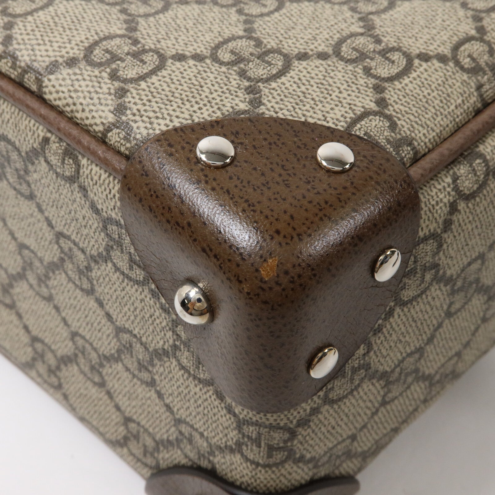 GUCCI 塗層帆布GG Supreme Soft Trunk肩背袋