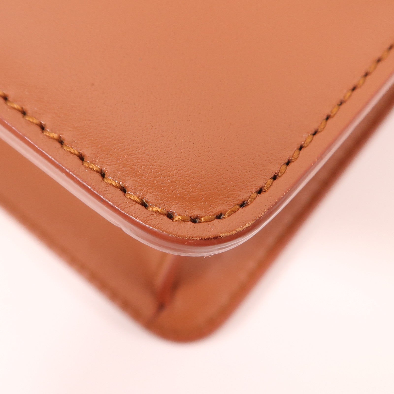 Dior 牛皮皮革30 Montaigne金扣肩背袋