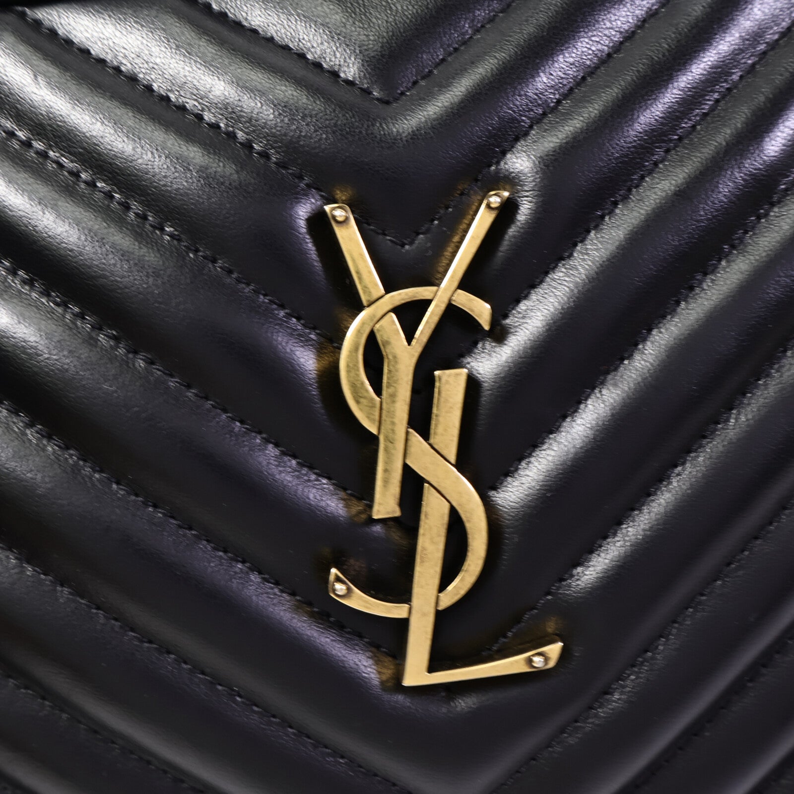 YVES SAINT LAURENT 牛皮皮革Lou Camera Bag肩背袋