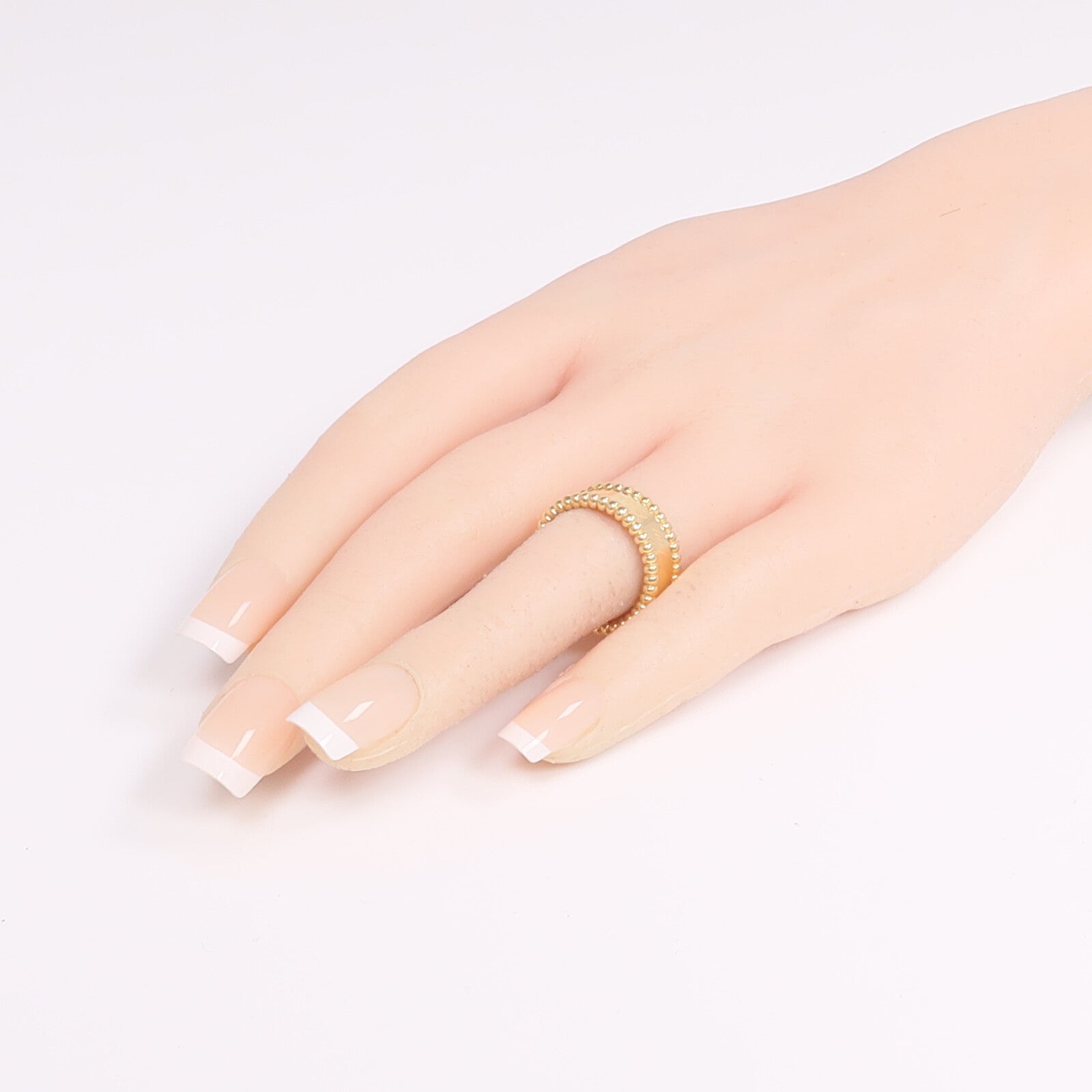 Van Cleef & Arpels 18K黃金Perlee Signature戒指