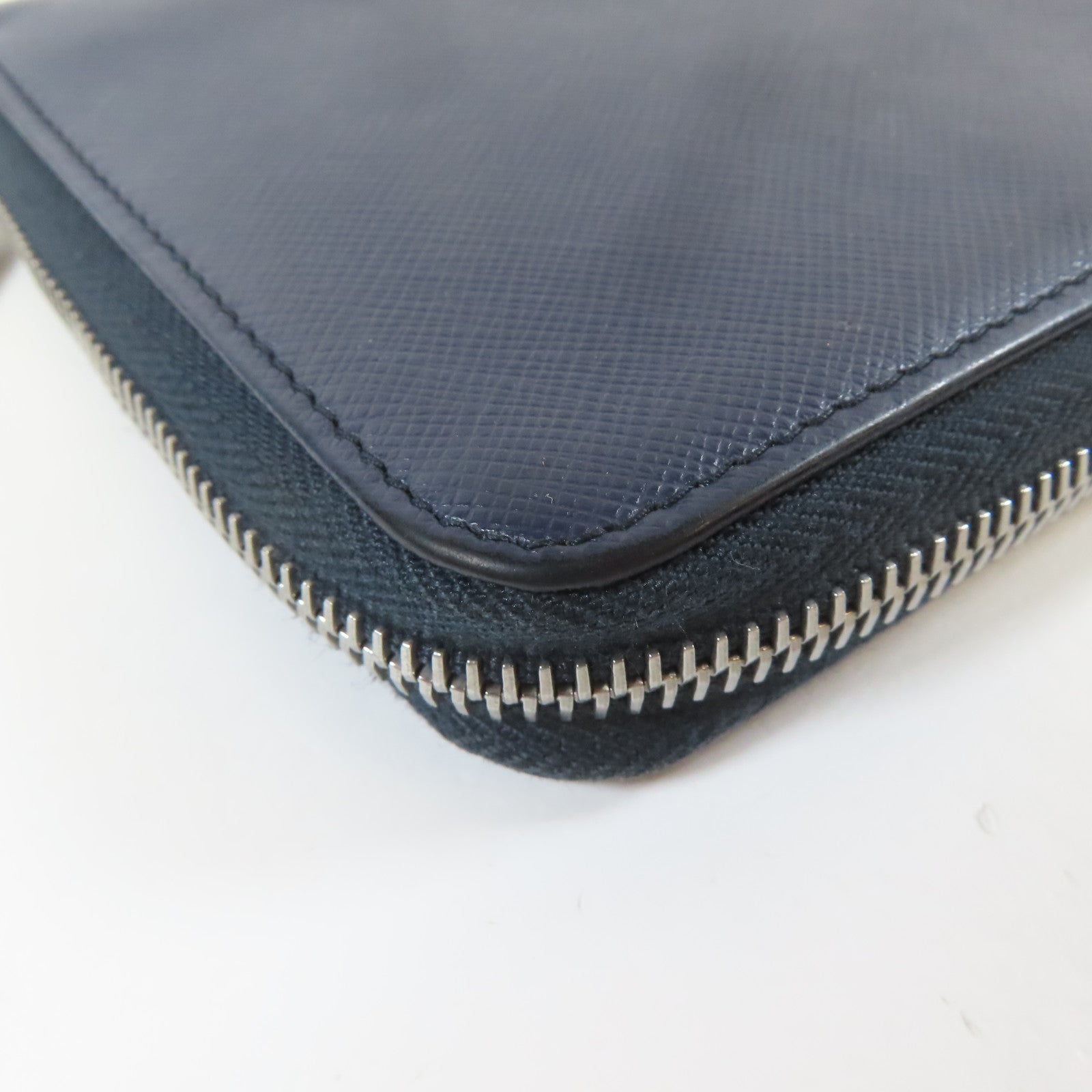 PRADA 【激減優惠】牛皮皮革Zipper Long Wallet銀扣長錢包藍色