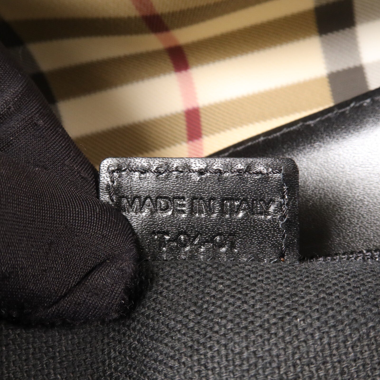 BURBERRY 塗層帆布Nova Check肩背袋