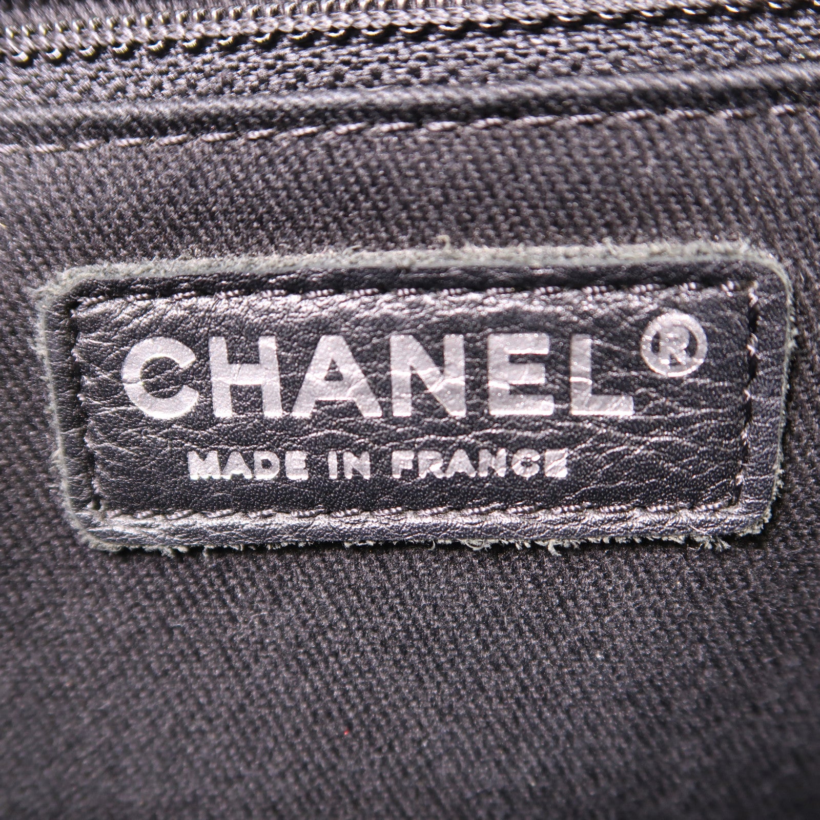 CHANEL 牛皮皮革Split Pocket Flap銀扣鏈帶肩背袋