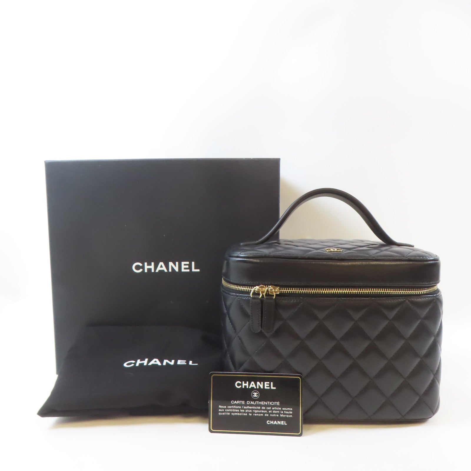 CHANEL 菱格羊皮皮革Cosmetic Bag金扣手挽袋黑色
