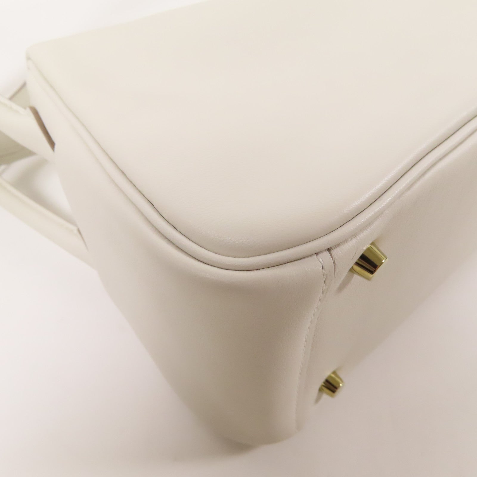 HERMES Swift皮革Mini Lindy金扣手挽肩背兩用袋White/Gris Meyer