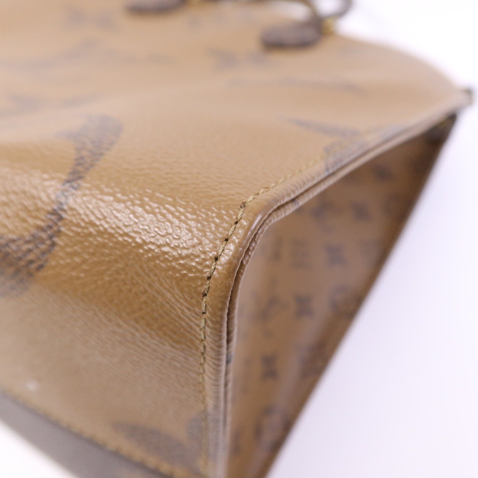 LOUIS VUITTON 【激減優惠】Monogram Giant OnTheGo GM金扣手挽肩背兩用袋