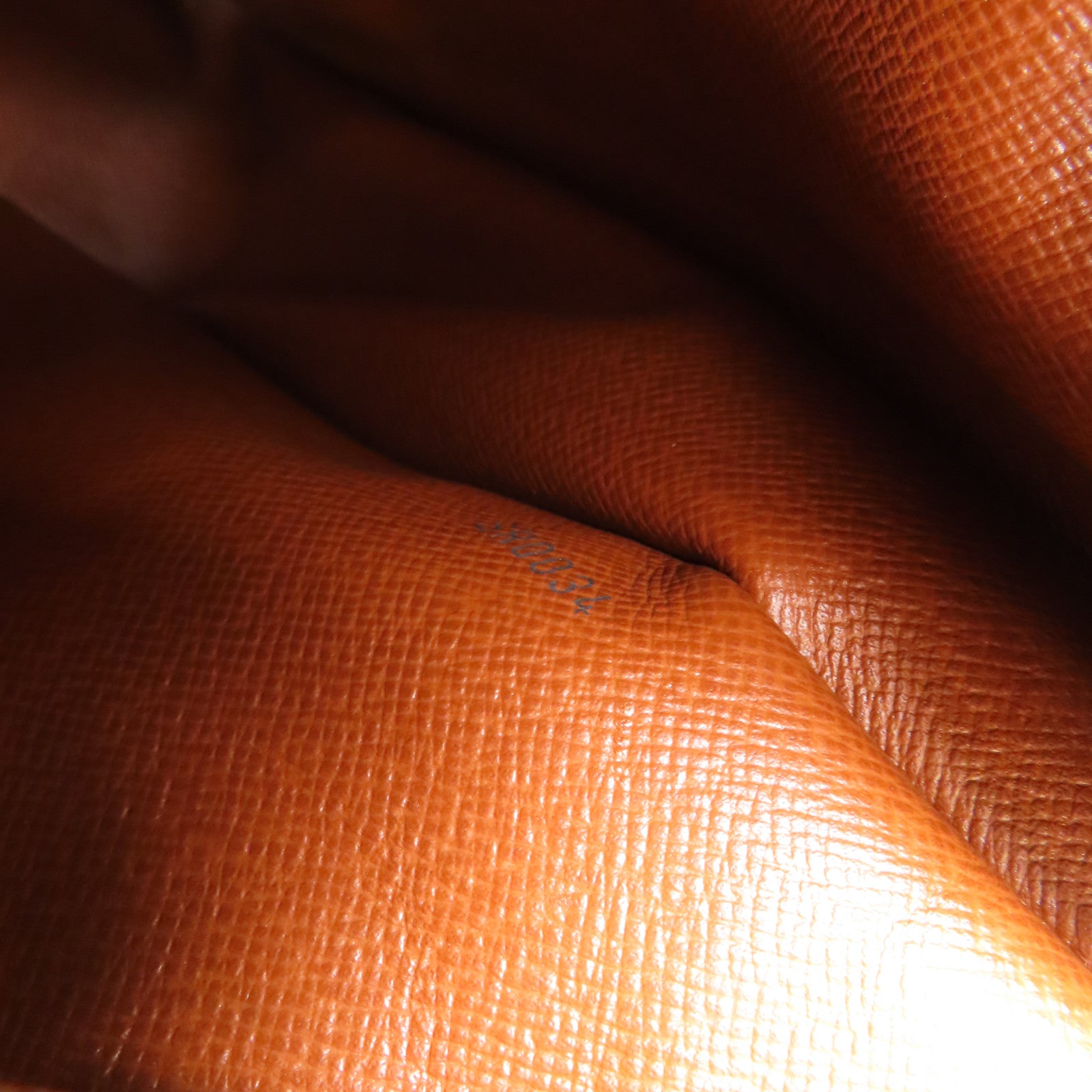 LOUIS VUITTON 【激減優惠】Monogram Boulogne肩背袋棕色