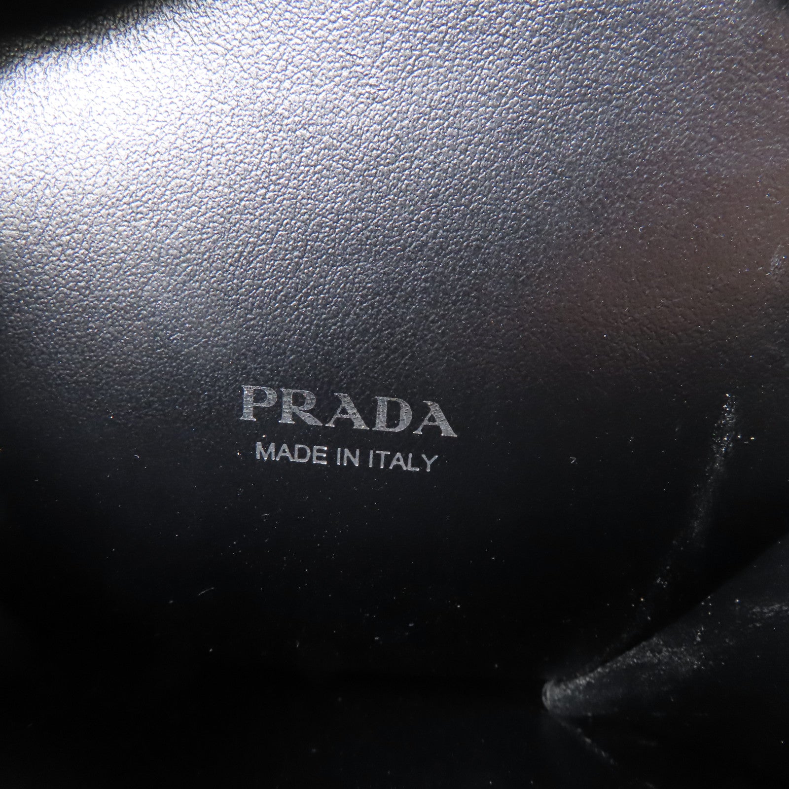 PRADA Saffiano皮革/水晶Phone Case銀扣肩背袋黑色