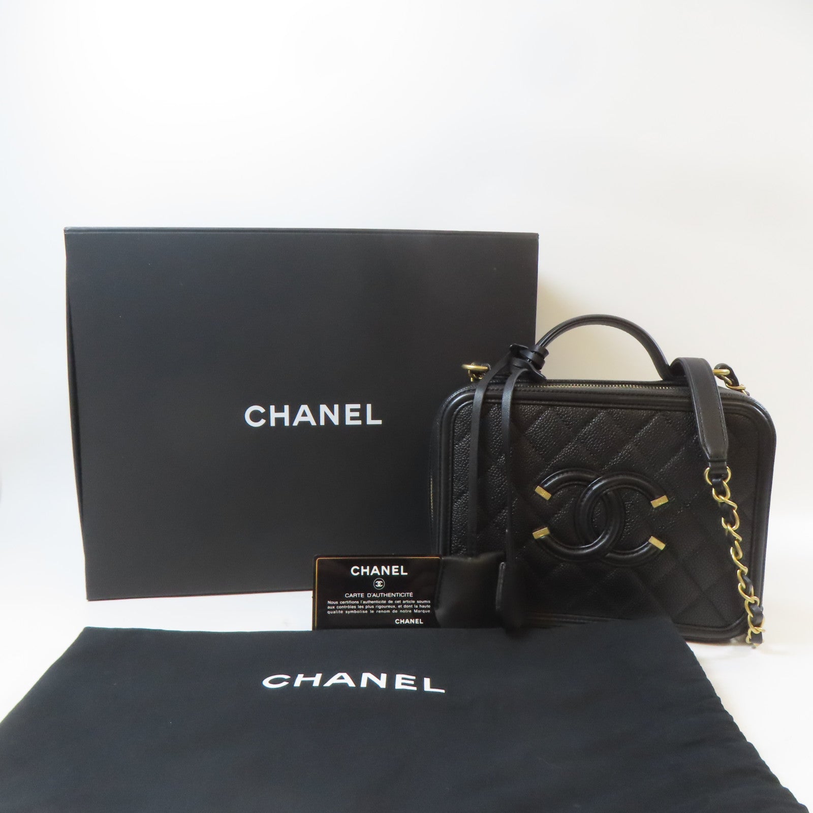 CHANEL 菱格Caviar皮革Vanity Case金扣手挽肩背兩用袋黑色