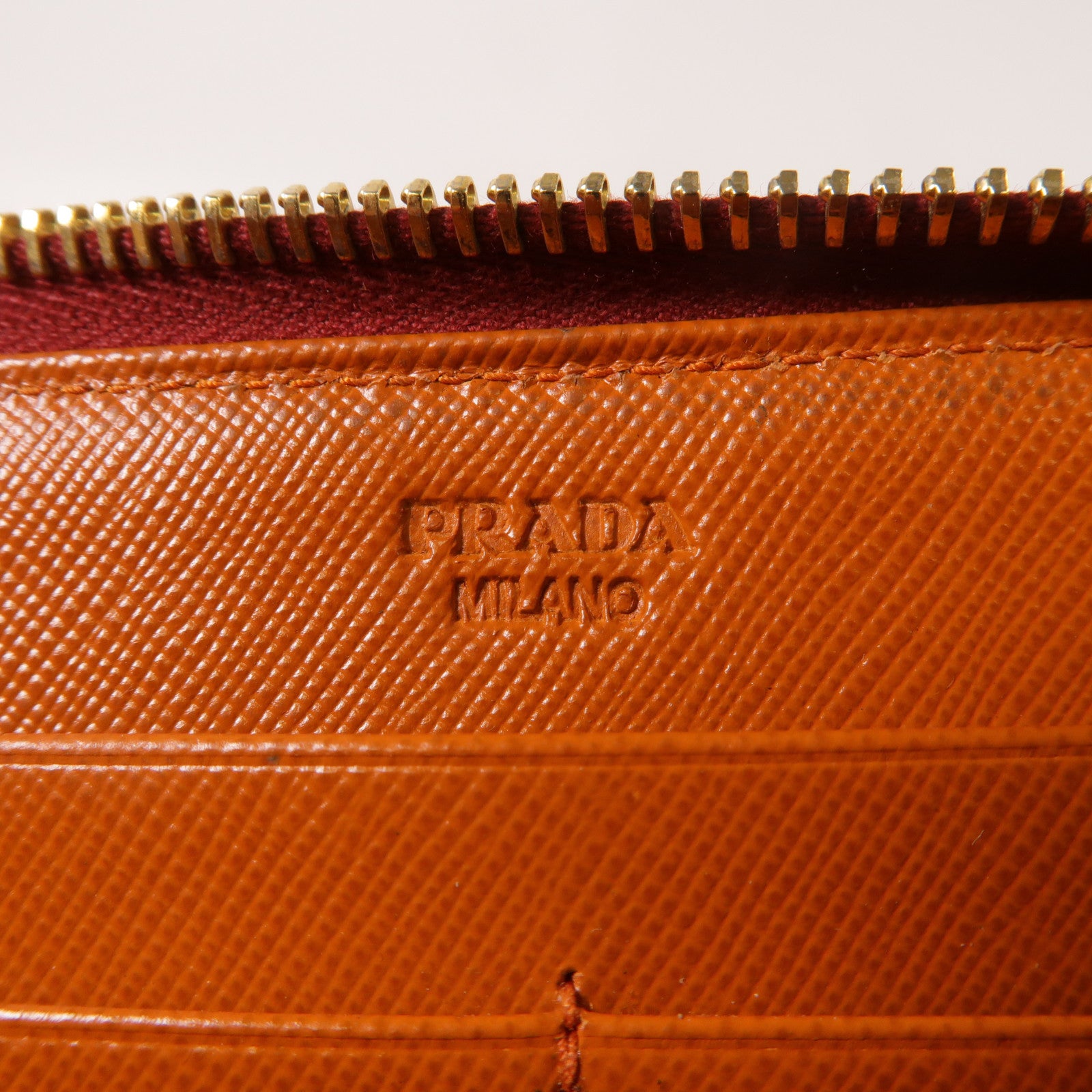 PRADA 【激減優惠】Saffiano皮革Long Wallet金扣長錢包橙色