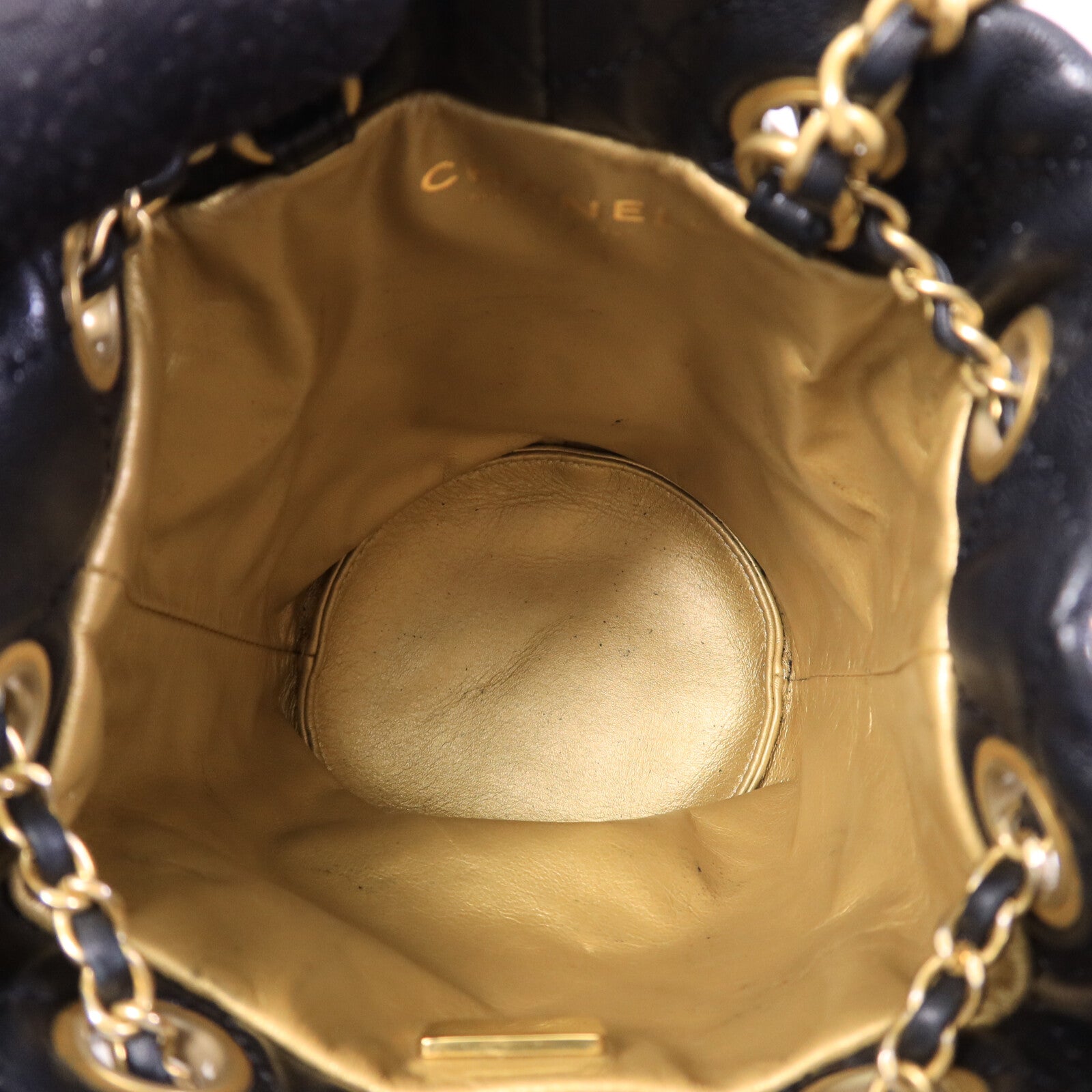 CHANEL 羊皮皮革Bucket Bag鏈帶肩背袋