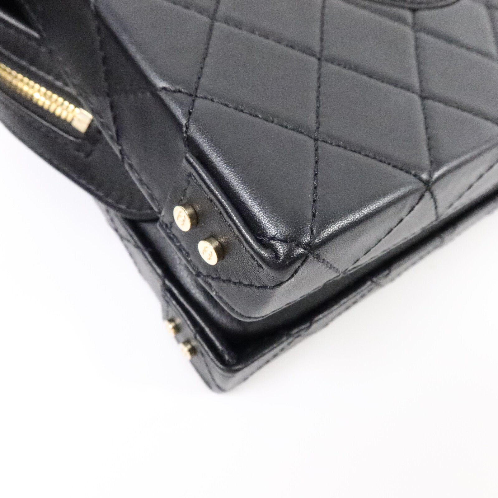 CHANEL 牛皮皮革Vanity Case鏈帶肩背袋