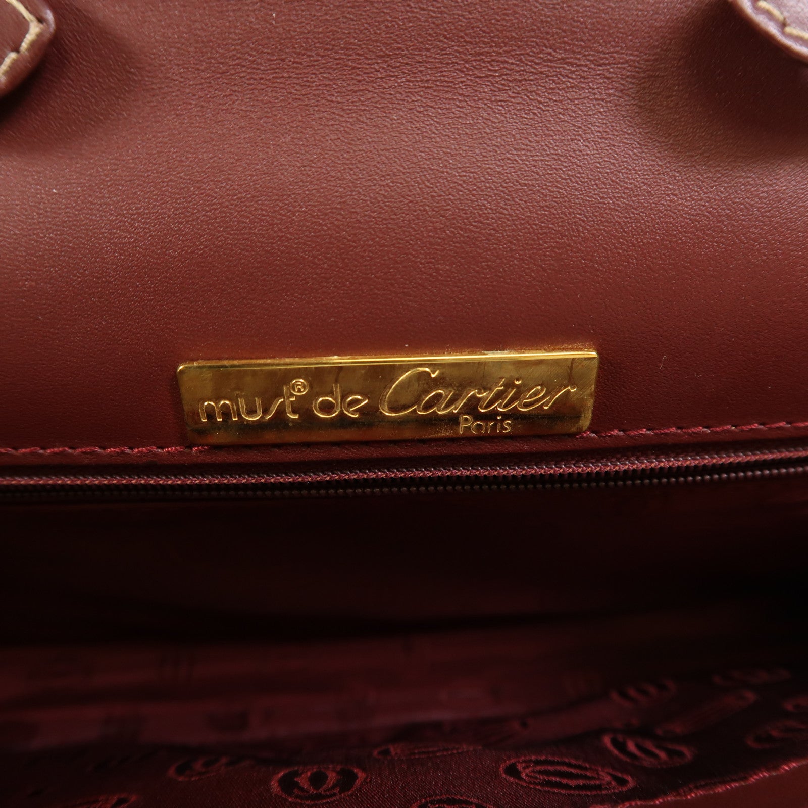 CARTIER 牛皮皮革Shoulder Bag金扣肩背袋