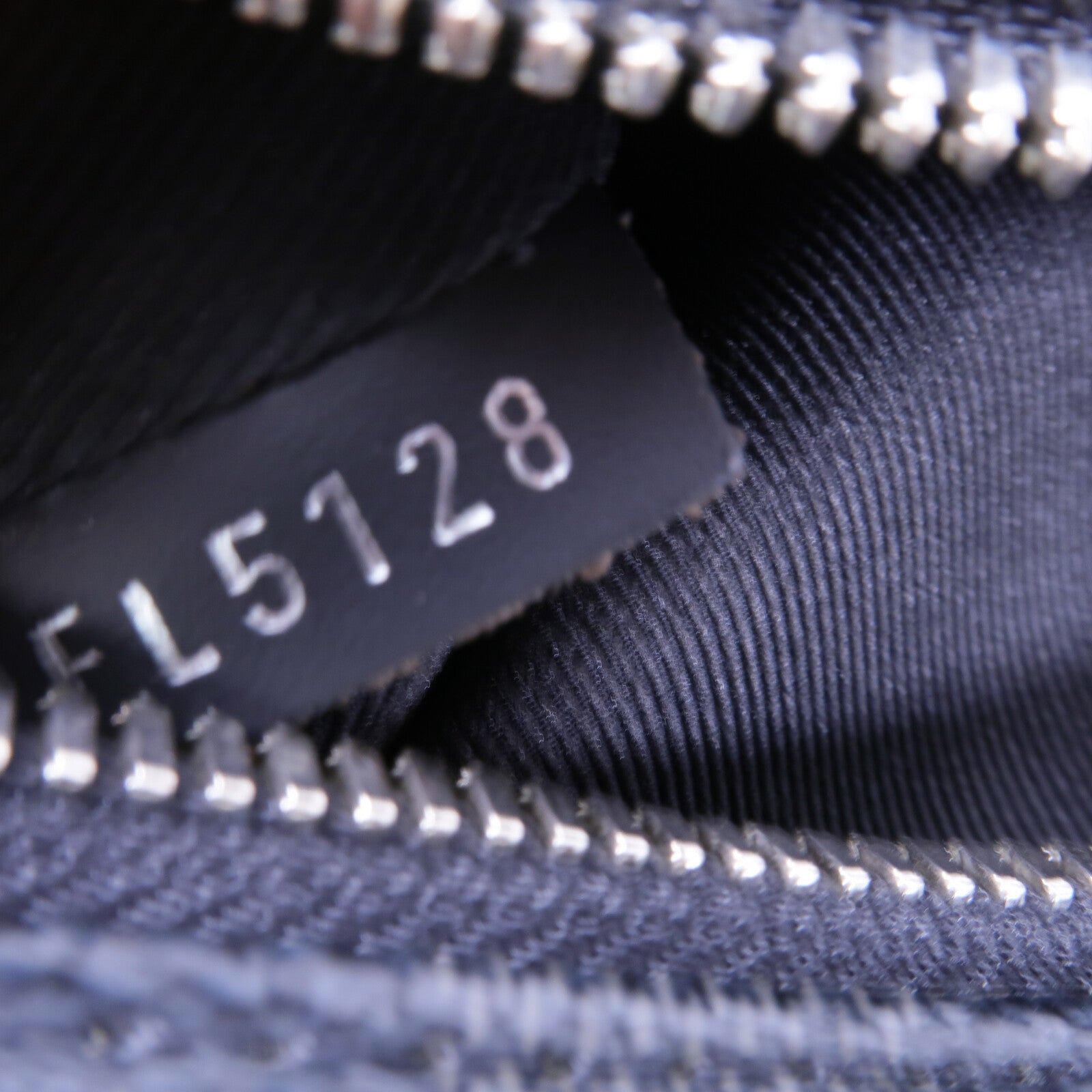 LOUIS VUITTON Damier Graphite Josh Backpack背包
