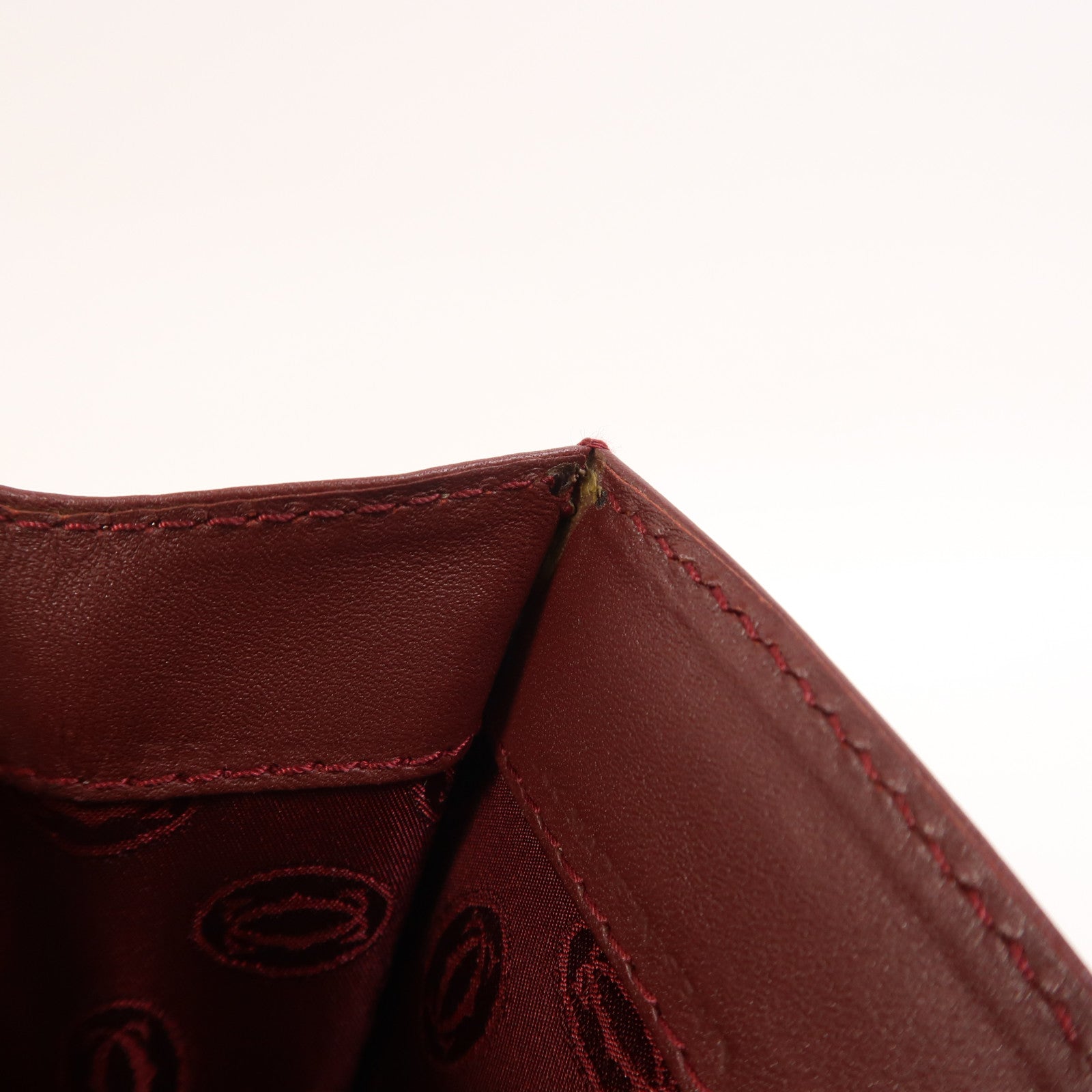 CARTIER 牛皮皮革Shoulder Bag金扣肩背袋