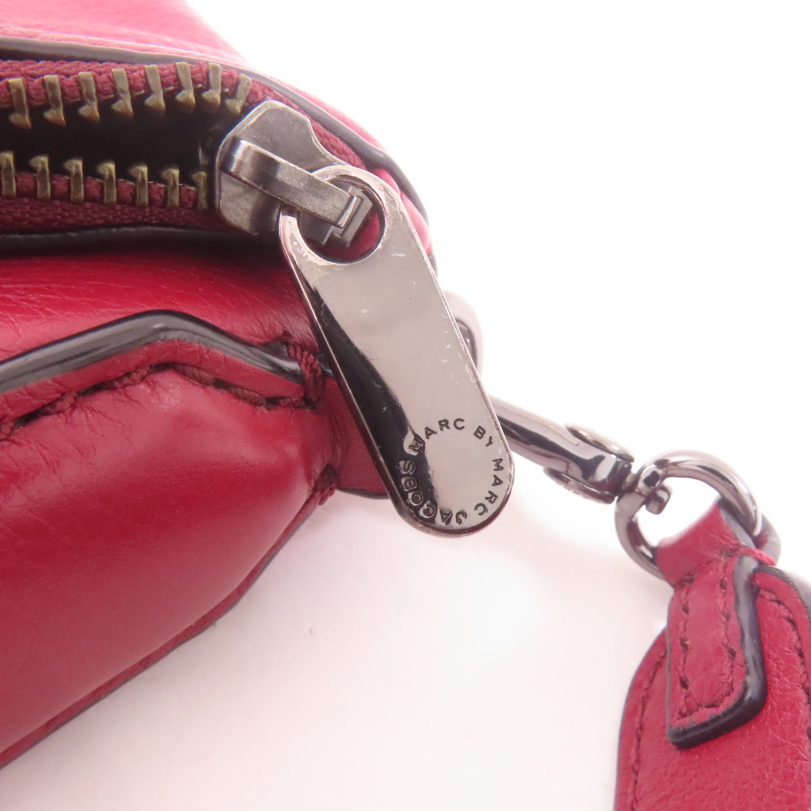 MARC BY MARC JACOBS 皮革Mini Natasha斜孭袋紅色