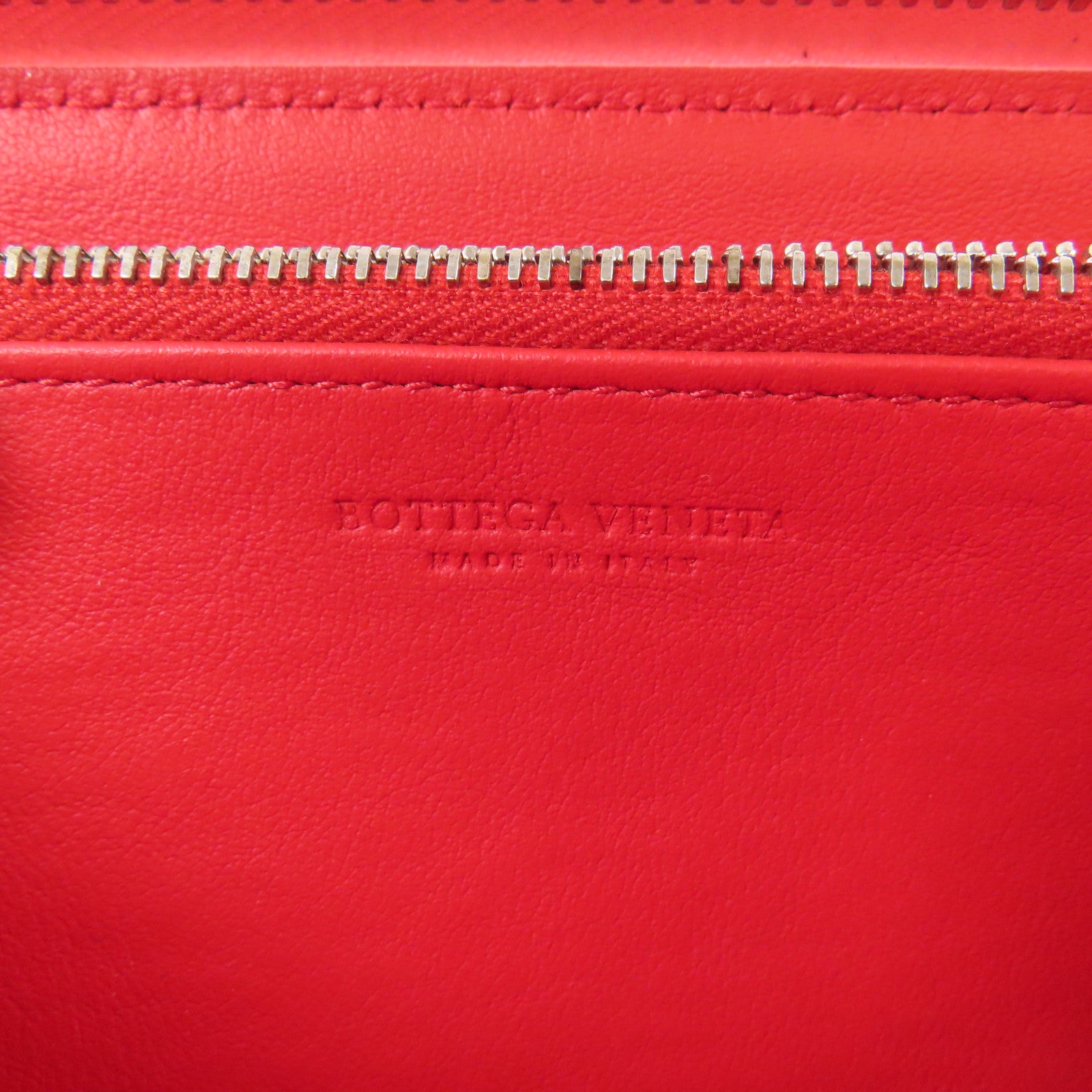 BOTTEGA VENETA 【激減優惠】牛皮皮革Long Round Wallet銀扣長錢包