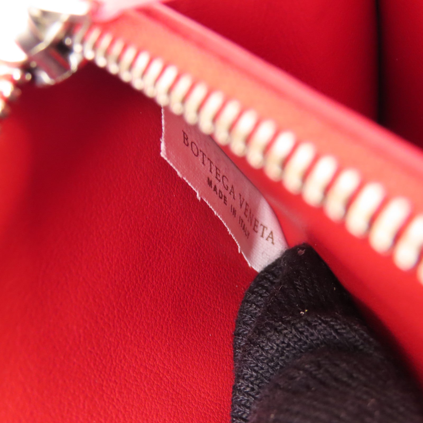 BOTTEGA VENETA 牛皮皮革Long Round Wallet銀扣長錢包