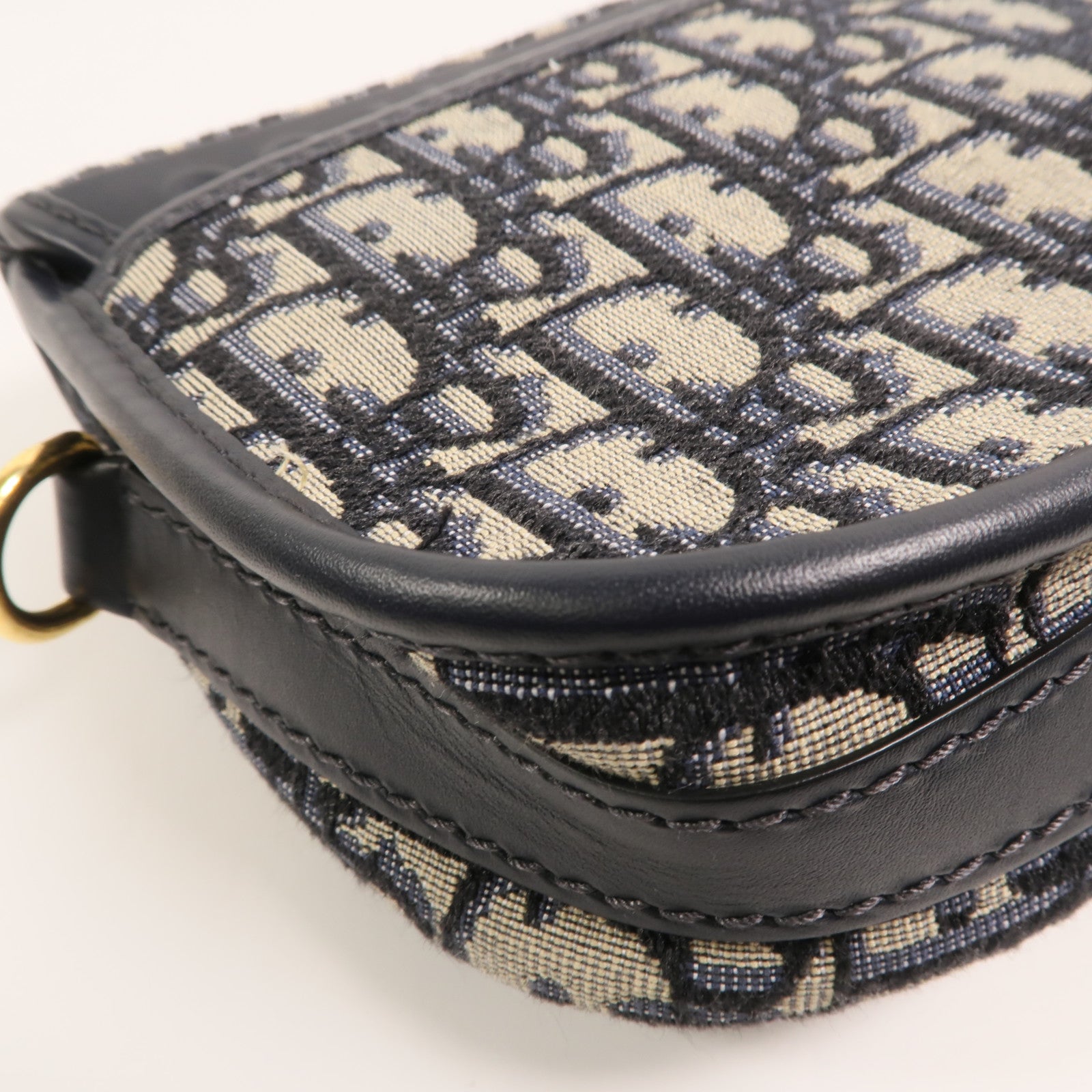 Dior 帆布Mini Bobby肩背袋
