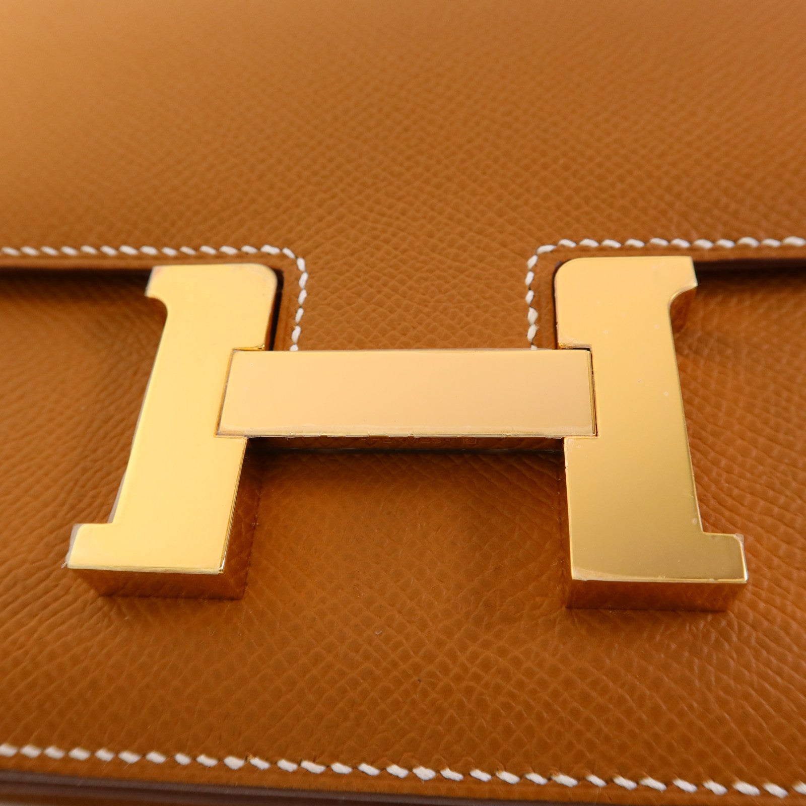 HERMES Epsom皮革Constance Mini金扣肩背袋Gold