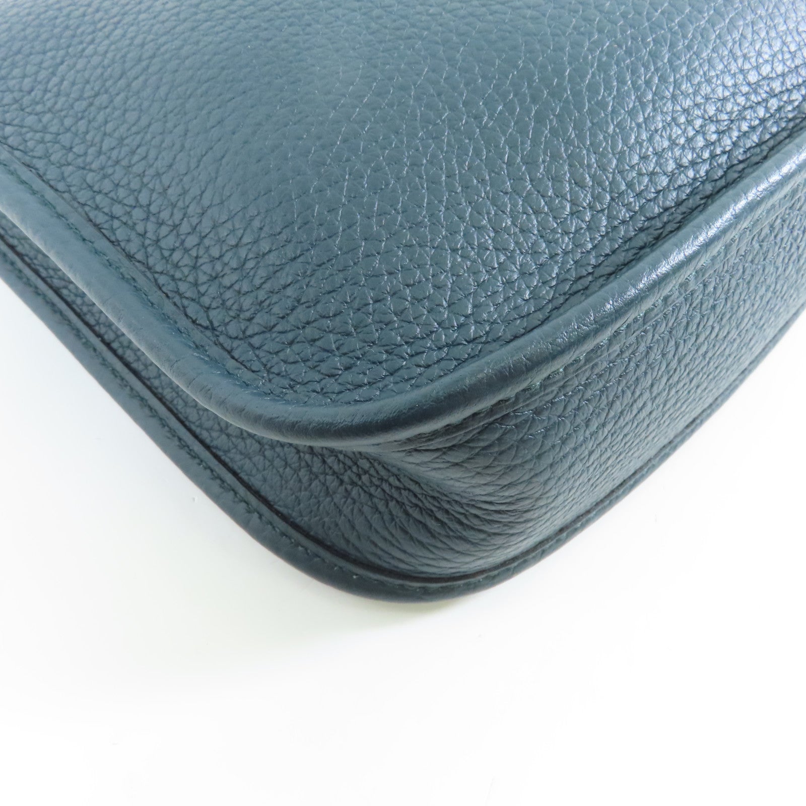 HERMES Clemence皮革Evelyne TPM銀扣肩背袋深綠色