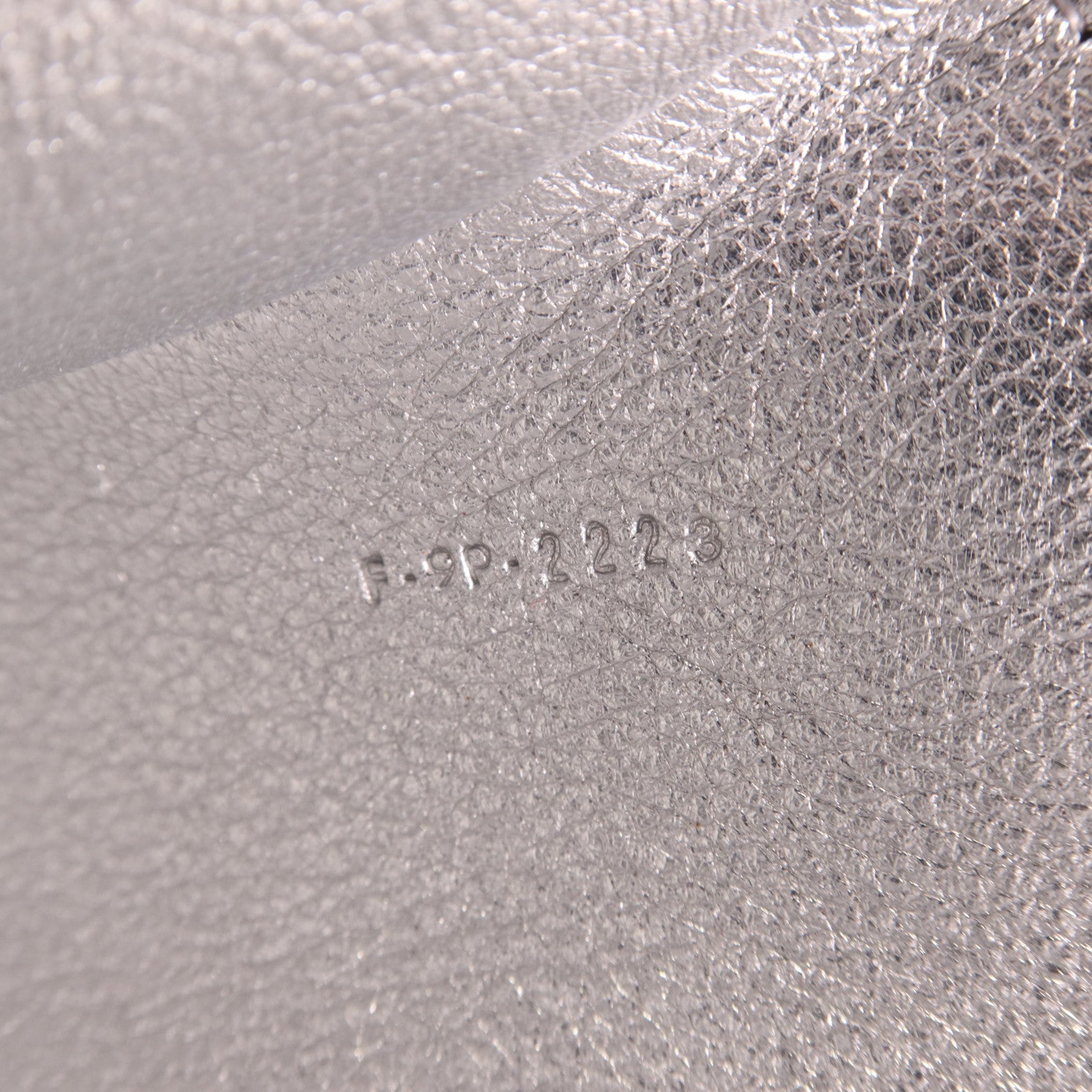 CELINE 牛皮皮革Clutch金扣手拿包