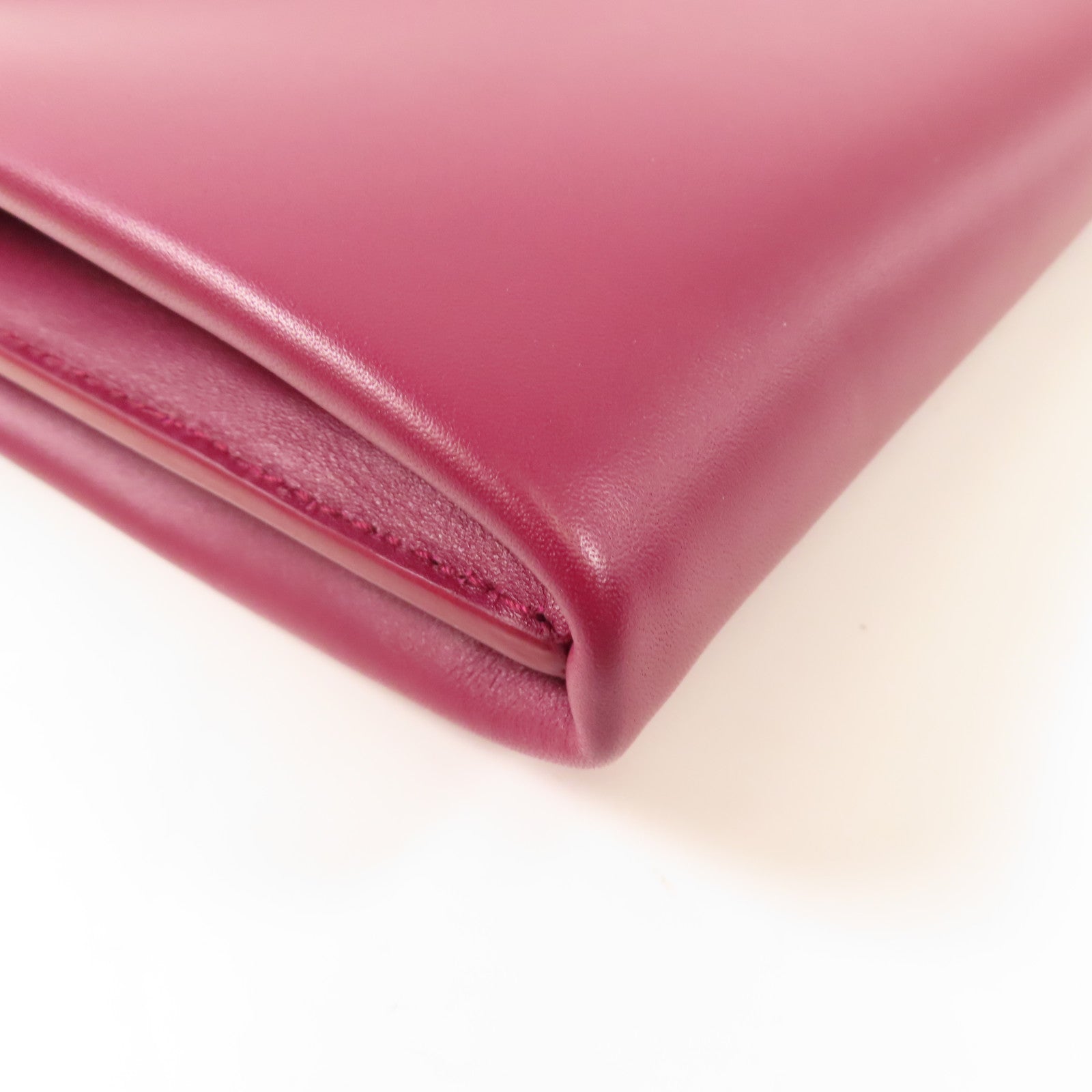 Salvatore Ferragamo 牛皮皮革Shoulder Bag金扣肩背袋