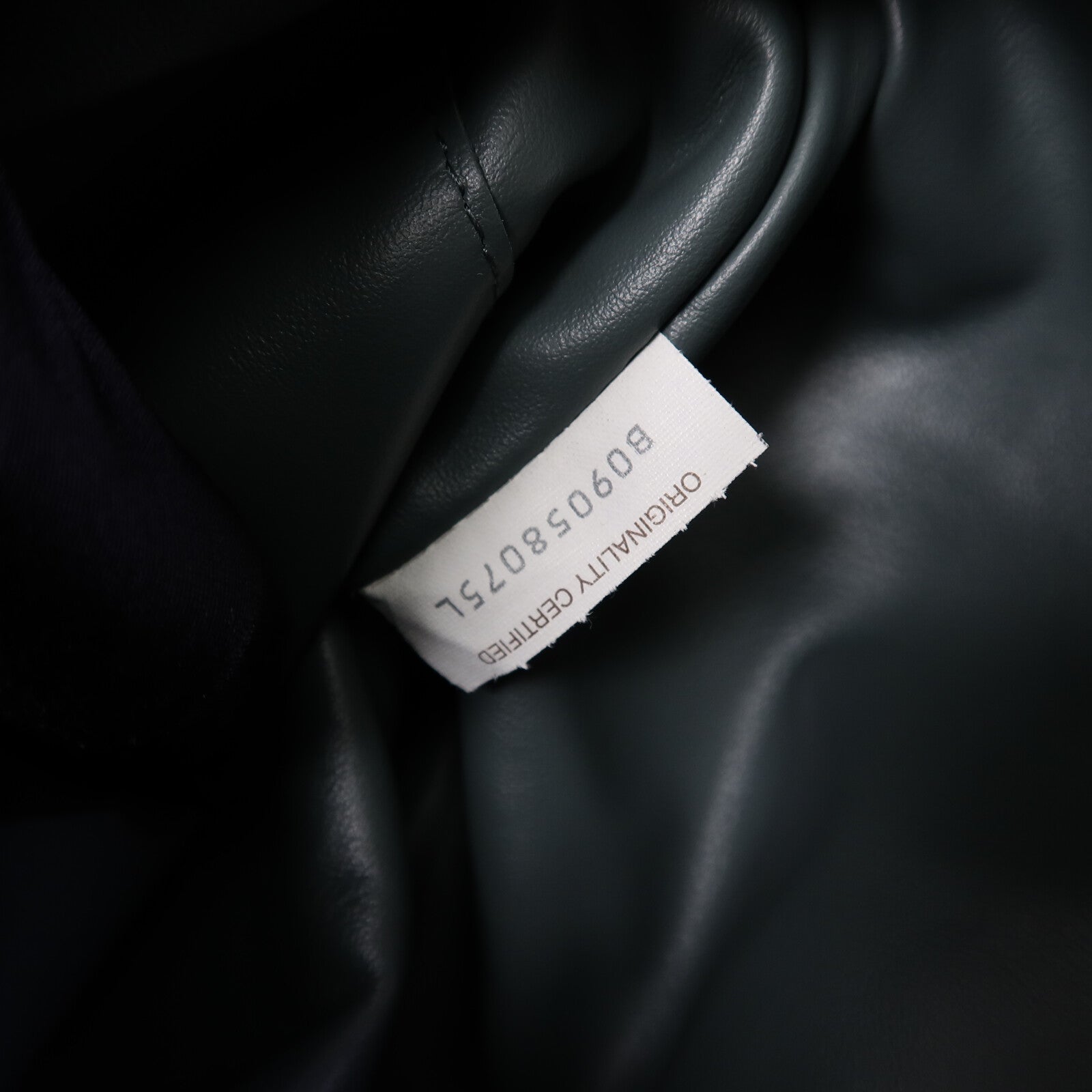 BOTTEGA VENETA 羊皮皮革Pouch手拿包