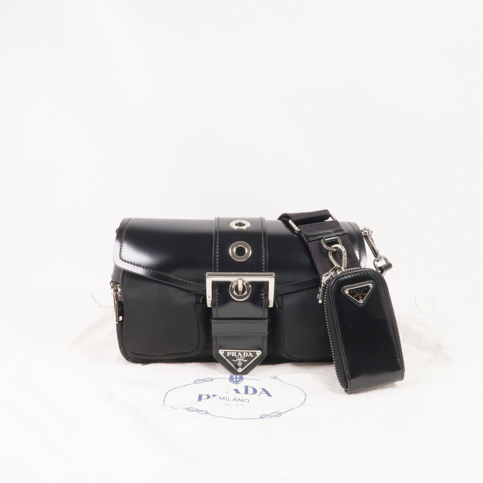 PRADA 尼龍/皮革Shoulder Bag銀扣肩背袋