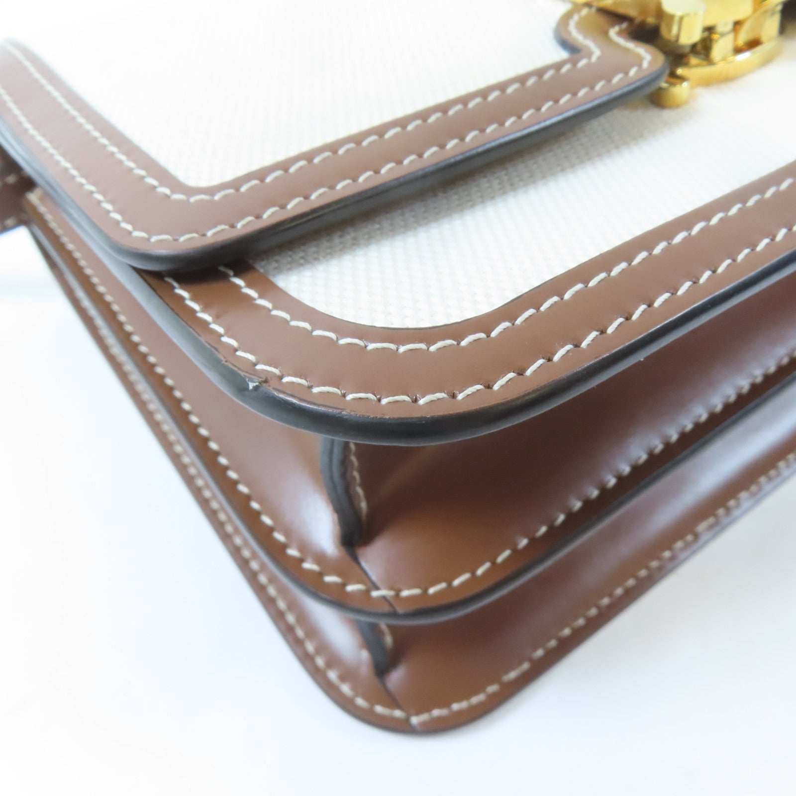 BURBERRY 帆布/牛皮皮革Shoulder Bag金扣肩背袋米色/啡色