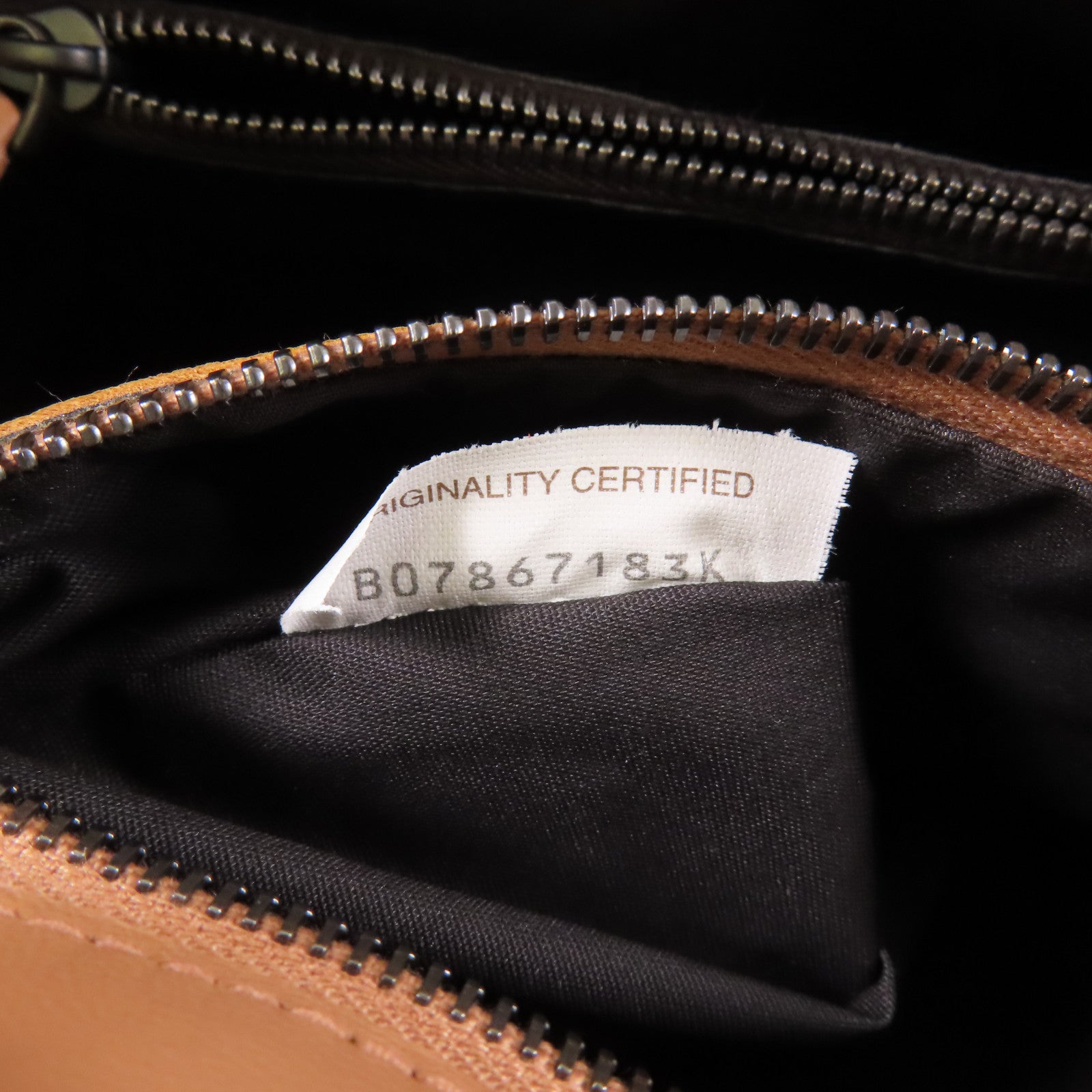 BOTTEGA VENETA 牛皮皮革Hand Bag手挽袋