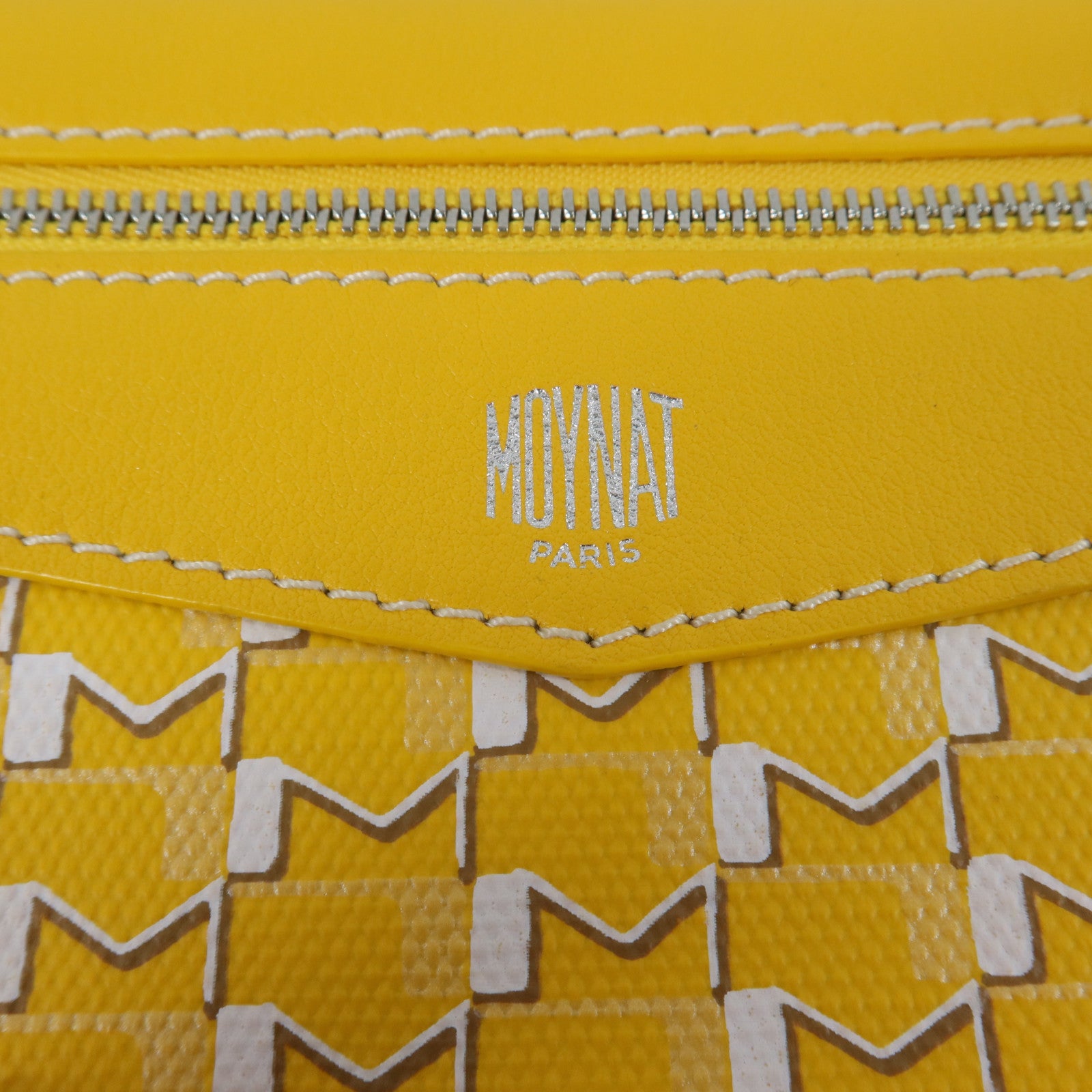 SELECTION 塗層帆布Moynat M Tote PM銀扣肩背袋