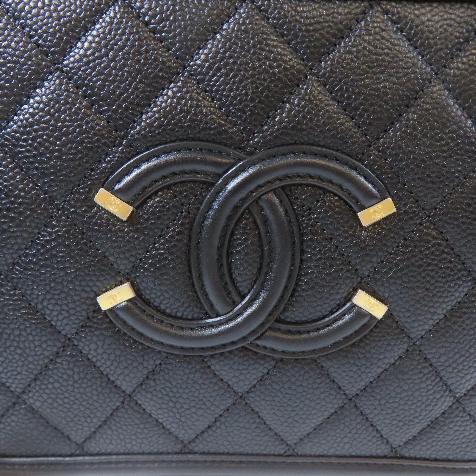 CHANEL 菱格Caviar皮革Vanity Case金扣手挽肩背兩用袋黑色