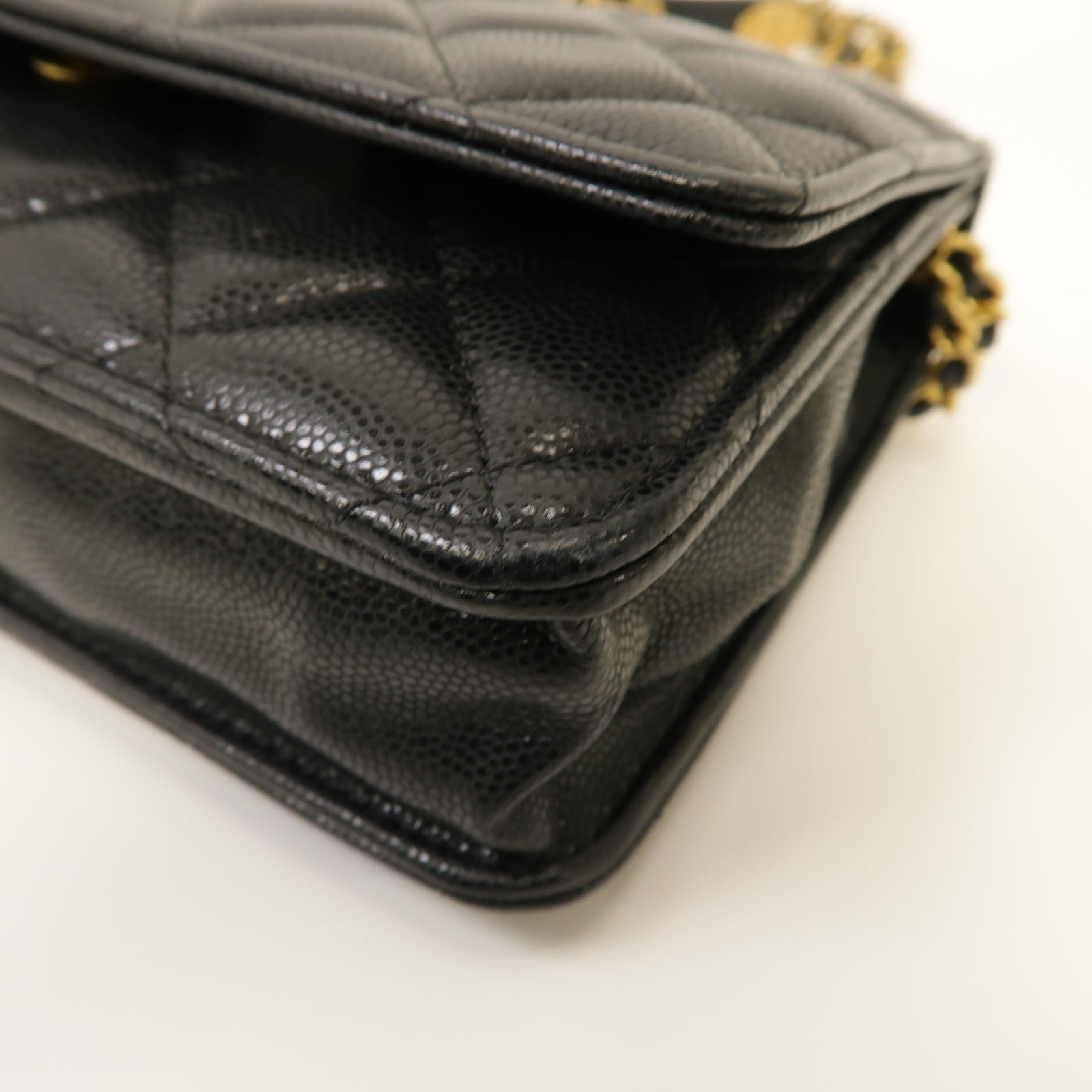 CHANEL 菱格Caviar皮革Gold Coin Wallet On Chain金扣鏈帶肩背袋黑色