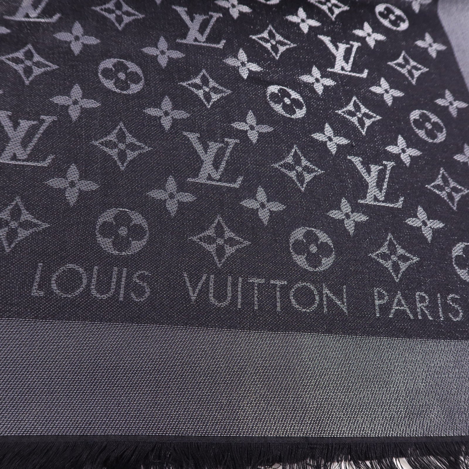 LOUIS VUITTON Monogram Shine Scarf圍巾
