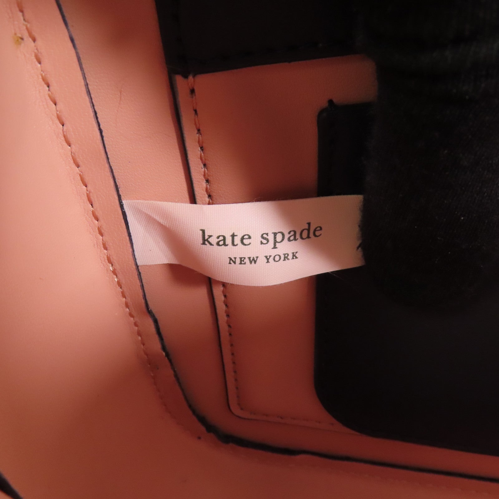 Kate Spade 牛皮皮革Shoulder Bag銀扣肩背袋
