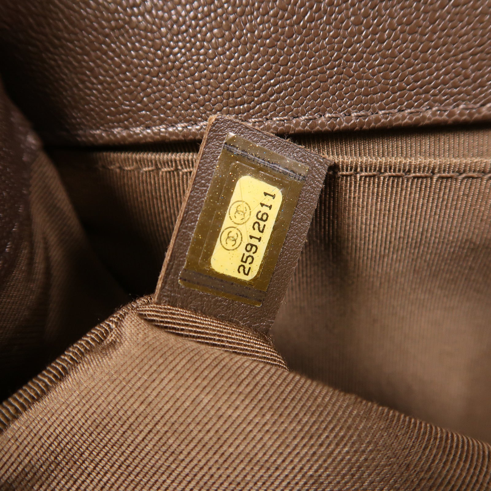 CHANEL 牛皮皮革Boy 25金扣鏈帶肩背袋