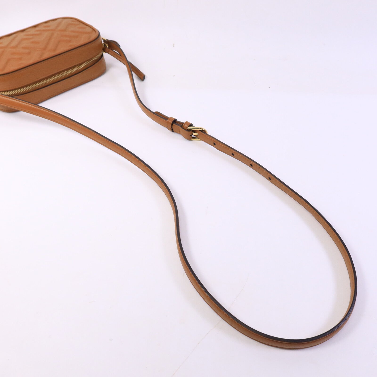 FENDI 牛皮皮革FF Logo Camera Case肩背袋