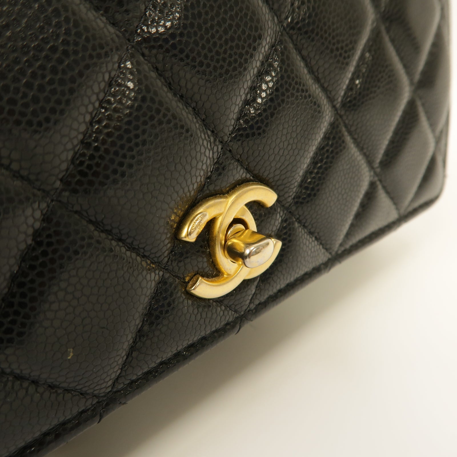 CHANEL 菱格Caviar皮革Gold Coin Wallet On Chain金扣鏈帶肩背袋黑色